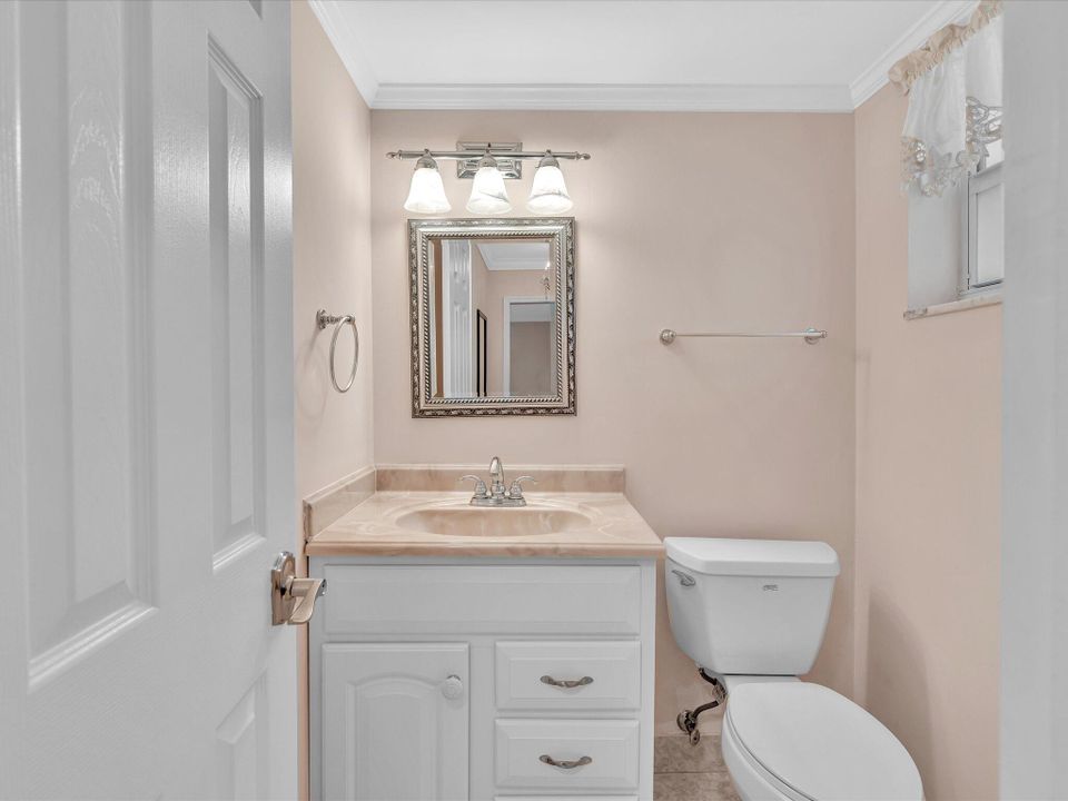 En Venta: $174,900 (1 camas, 1 baños, 950 Pies cuadrados)