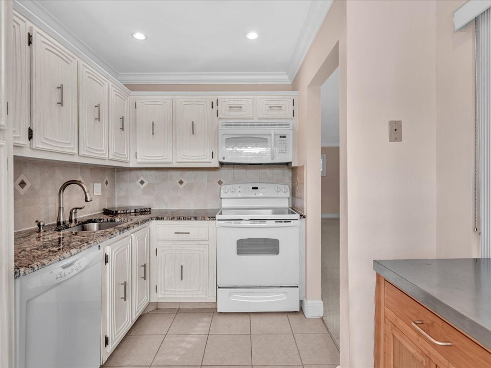 En Venta: $174,900 (1 camas, 1 baños, 950 Pies cuadrados)