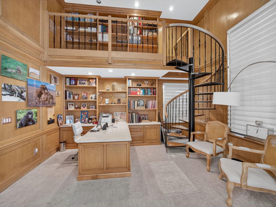 For Sale: $6,299,000 (5 beds, 6 baths, 5936 Square Feet)