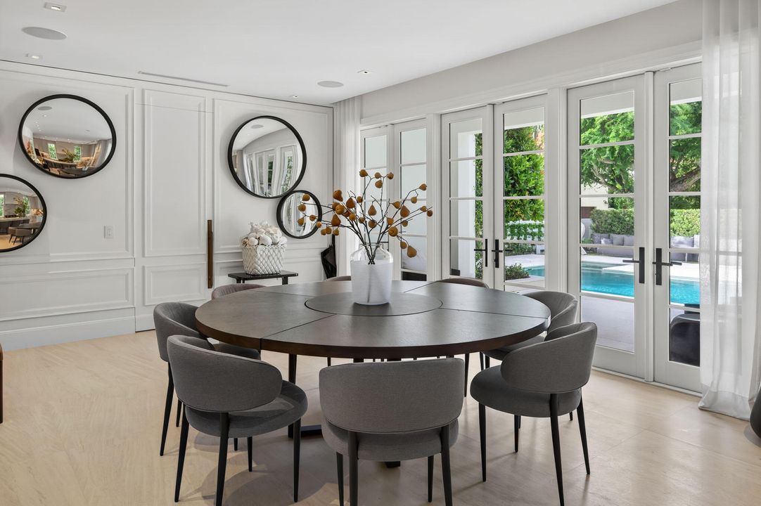 For Rent: $110,000 (5 beds, 5 baths, 4552 Square Feet)