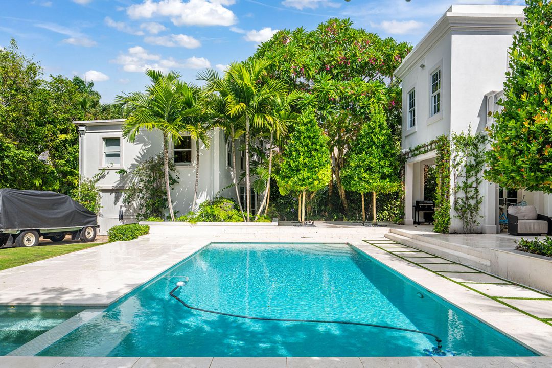 For Rent: $110,000 (5 beds, 5 baths, 4552 Square Feet)