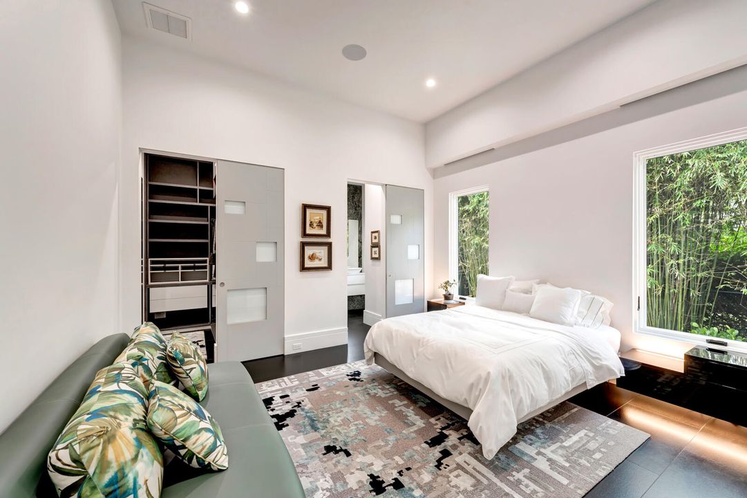 For Sale: $4,998,000 (3 beds, 4 baths, 3268 Square Feet)