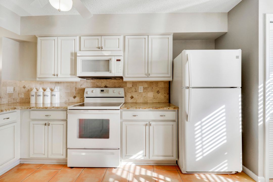 Activo con contrato: $222,500 (2 camas, 2 baños, 1506 Pies cuadrados)