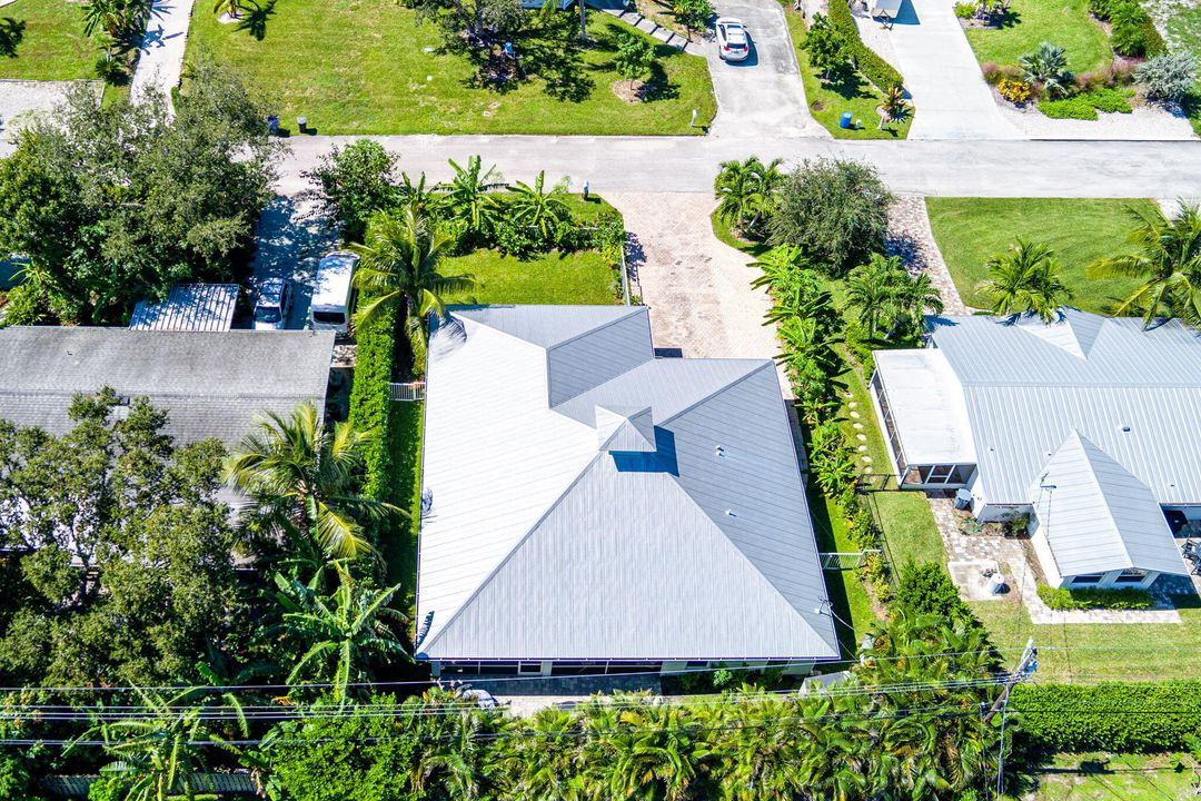 На продажу: $574,000 (3 спален, 2 ванн, 1887 Квадратных фут)