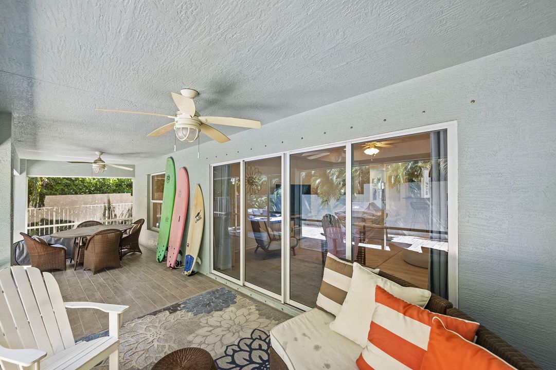 На продажу: $574,000 (3 спален, 2 ванн, 1887 Квадратных фут)