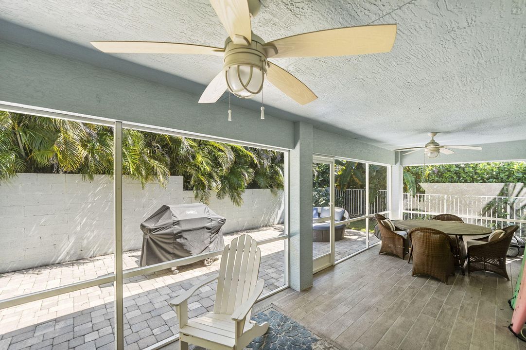 На продажу: $574,000 (3 спален, 2 ванн, 1887 Квадратных фут)