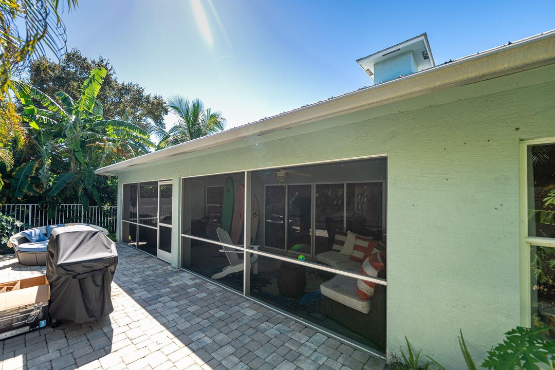 На продажу: $574,000 (3 спален, 2 ванн, 1887 Квадратных фут)