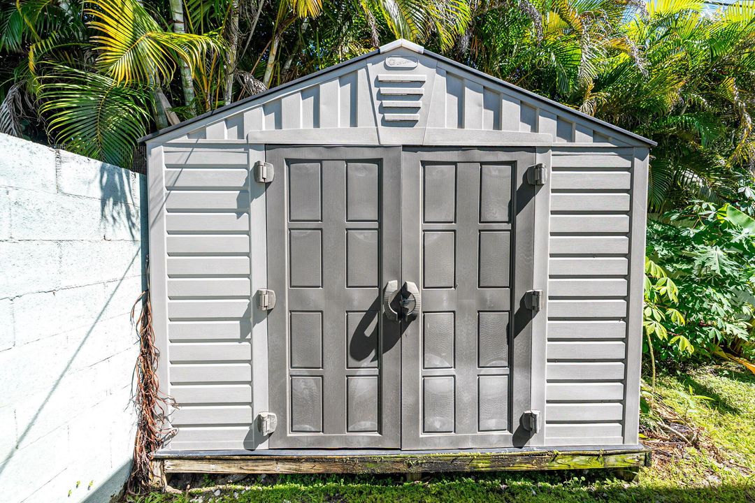 На продажу: $574,000 (3 спален, 2 ванн, 1887 Квадратных фут)