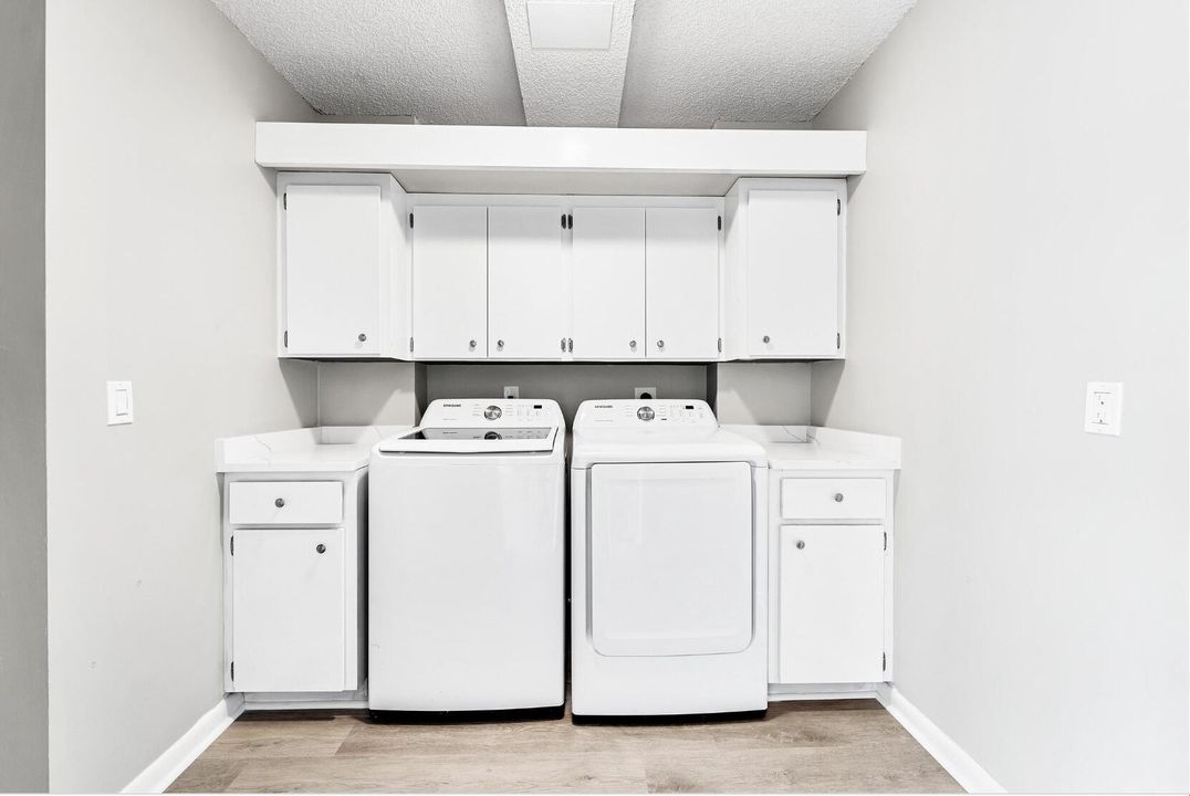 En Venta: $1,375,000 (0 camas, 0 baños, 1437 Pies cuadrados)