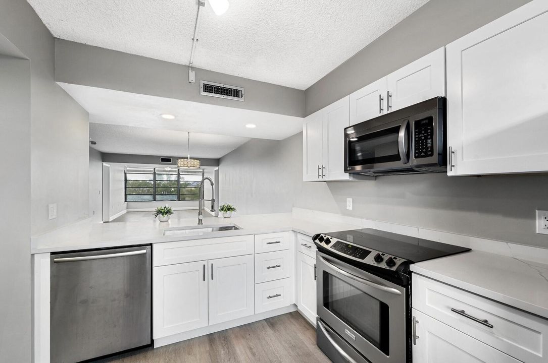 En Venta: $1,375,000 (0 camas, 0 baños, 1437 Pies cuadrados)