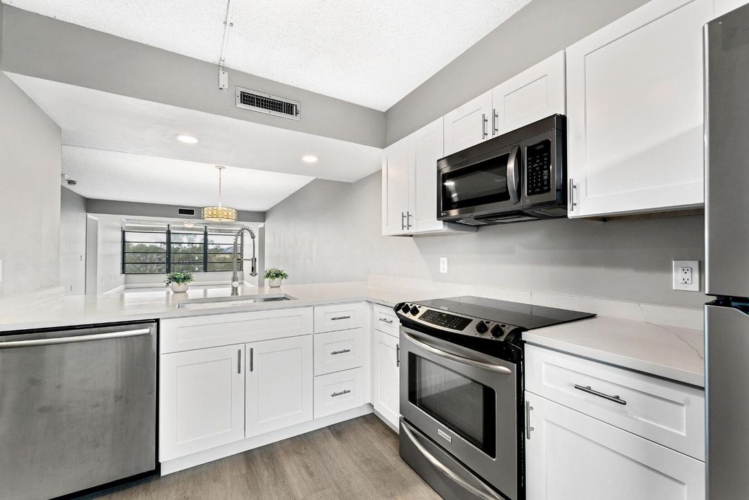 En Venta: $1,375,000 (0 camas, 0 baños, 1437 Pies cuadrados)