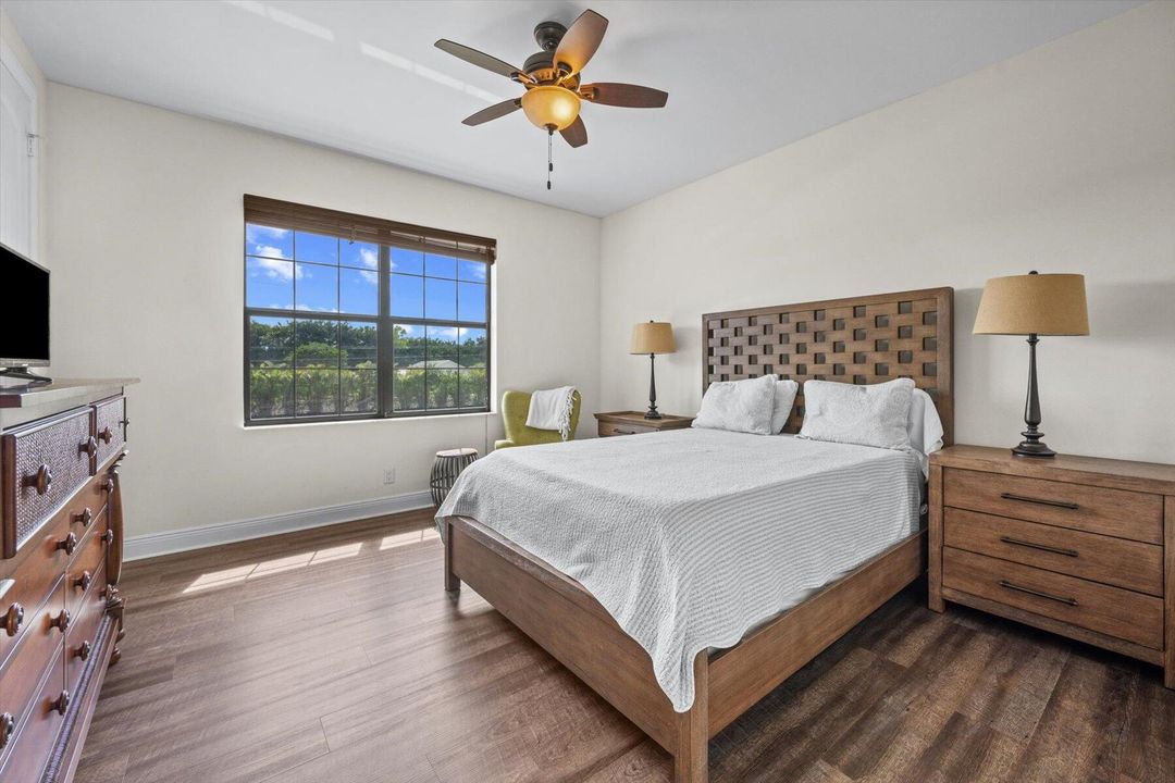 For Sale: $5,150,000 (8 beds, 7 baths, 3425 Square Feet)