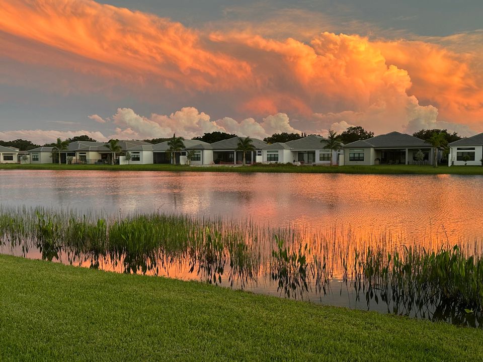 For Sale: $1,845,000 (3 beds, 3 baths, 3255 Square Feet)