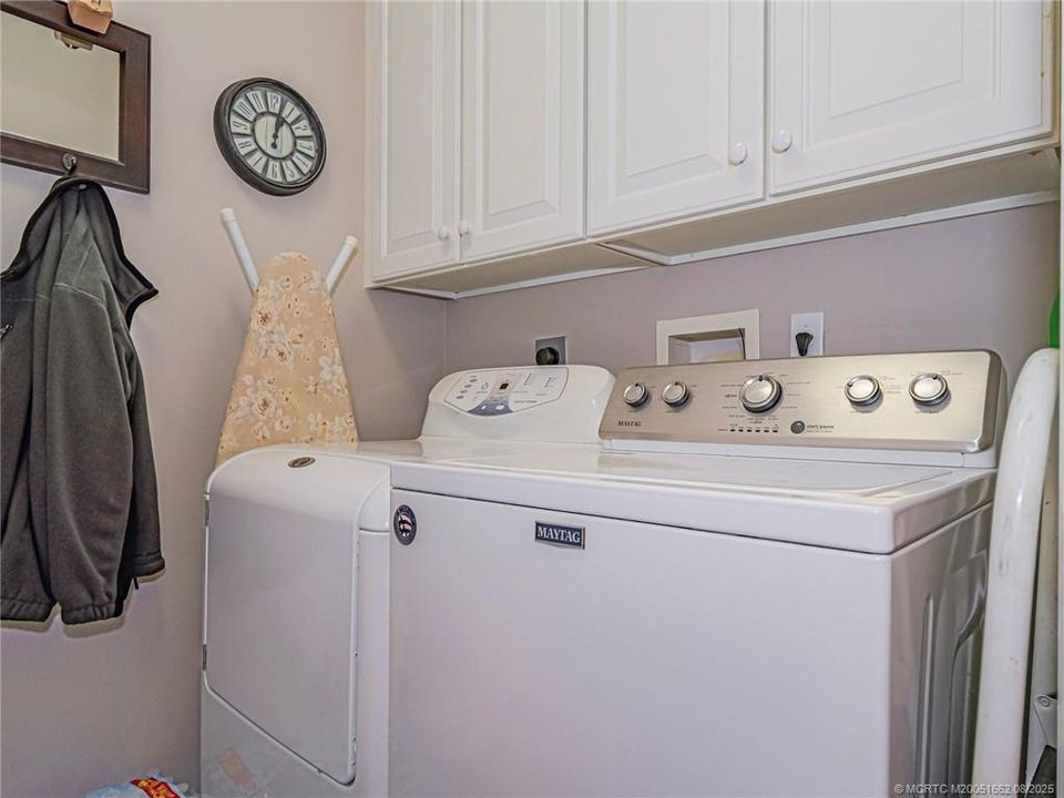 На продажу: $615,000 (3 спален, 2 ванн, 1863 Квадратных фут)