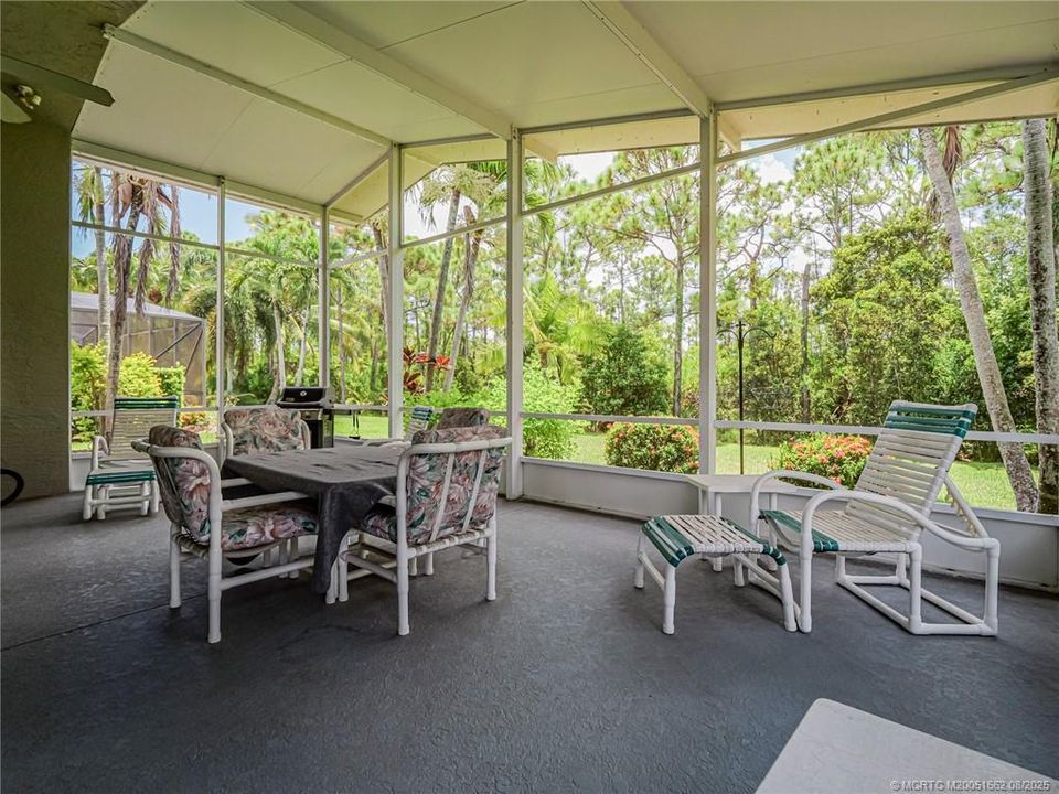 На продажу: $615,000 (3 спален, 2 ванн, 1863 Квадратных фут)