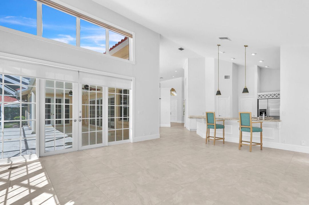 En Venta: $1,300,000 (4 camas, 3 baños, 3095 Pies cuadrados)