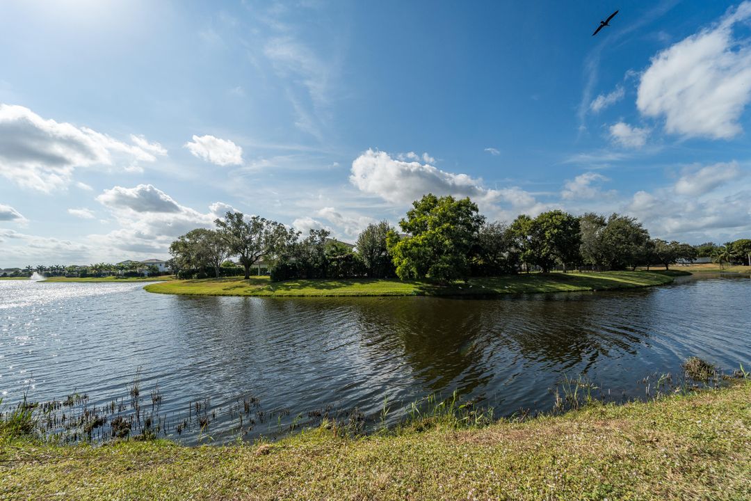 En Venta: $1,375,000 (0 camas, 0 baños, 1437 Pies cuadrados)