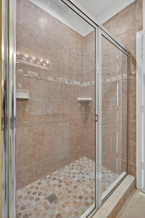 待售: $319,900 (3 贝兹, 2 浴室, 1671 平方英尺)