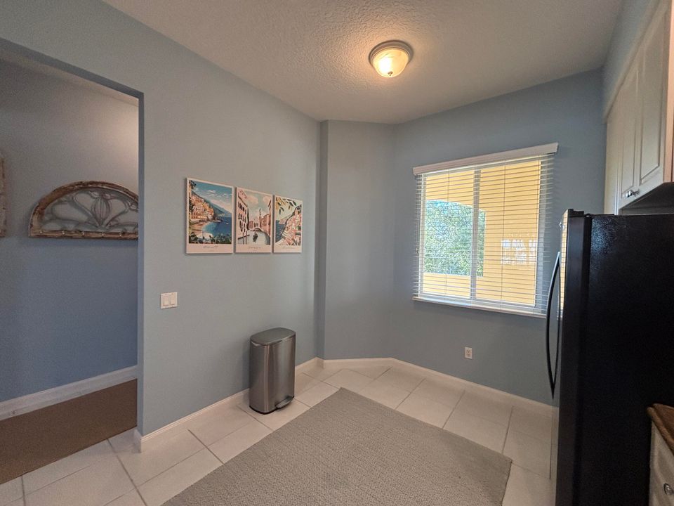 For Rent: $5,000 (2 beds, 2 baths, 1989 Square Feet)