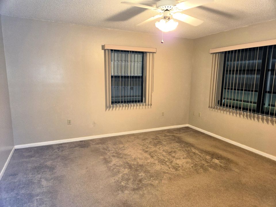 For Sale: $385,000 (3 beds, 2 baths, 1532 Square Feet)