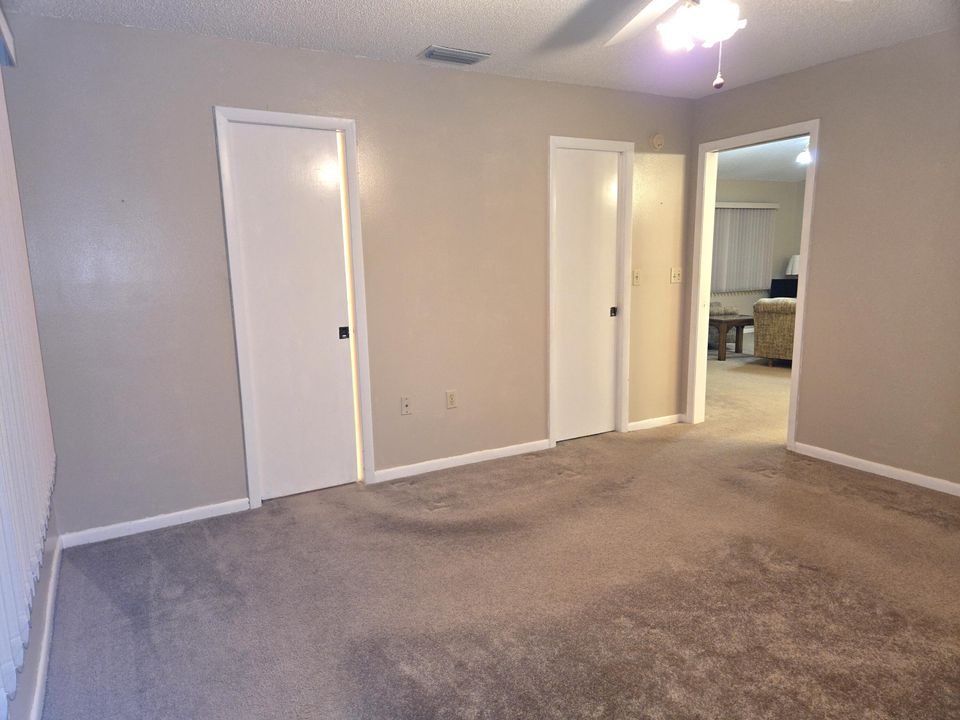 For Sale: $385,000 (3 beds, 2 baths, 1532 Square Feet)