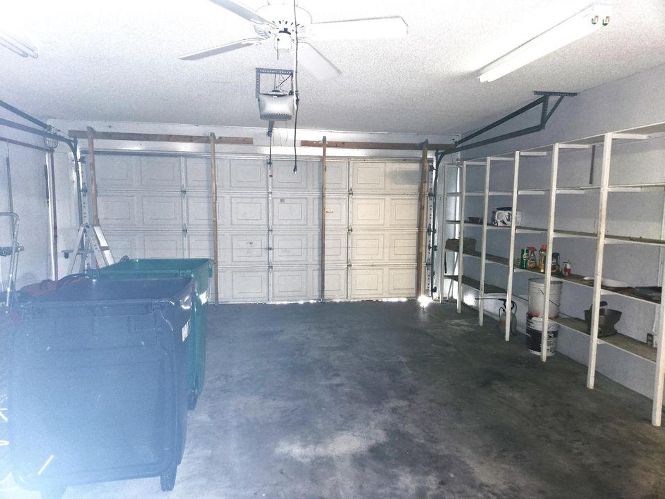 For Sale: $385,000 (3 beds, 2 baths, 1532 Square Feet)