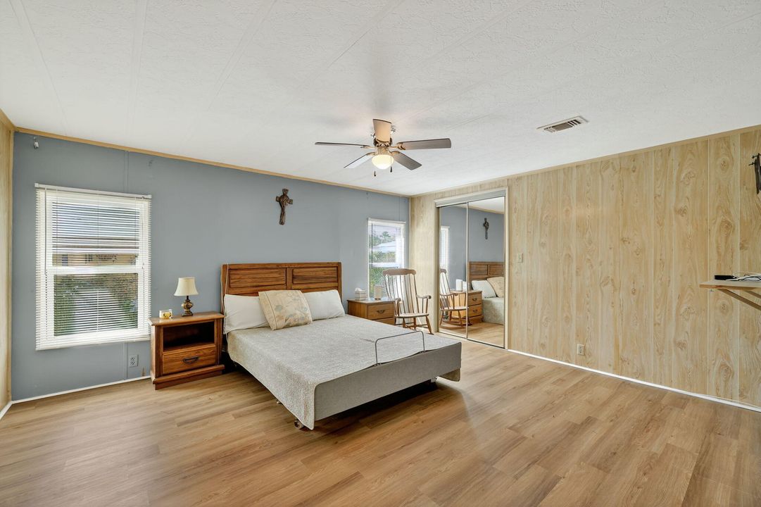 For Sale: $150,000 (2 beds, 2 baths, 1144 Square Feet)