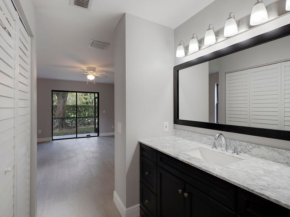 Active With Contract: $2,500 (3 beds, 2 baths, 1300 Square Feet)