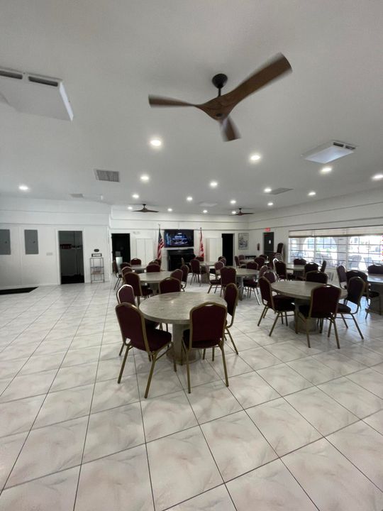 На продажу: $125,000 (2 спален, 2 ванн, 870 Квадратных фут)