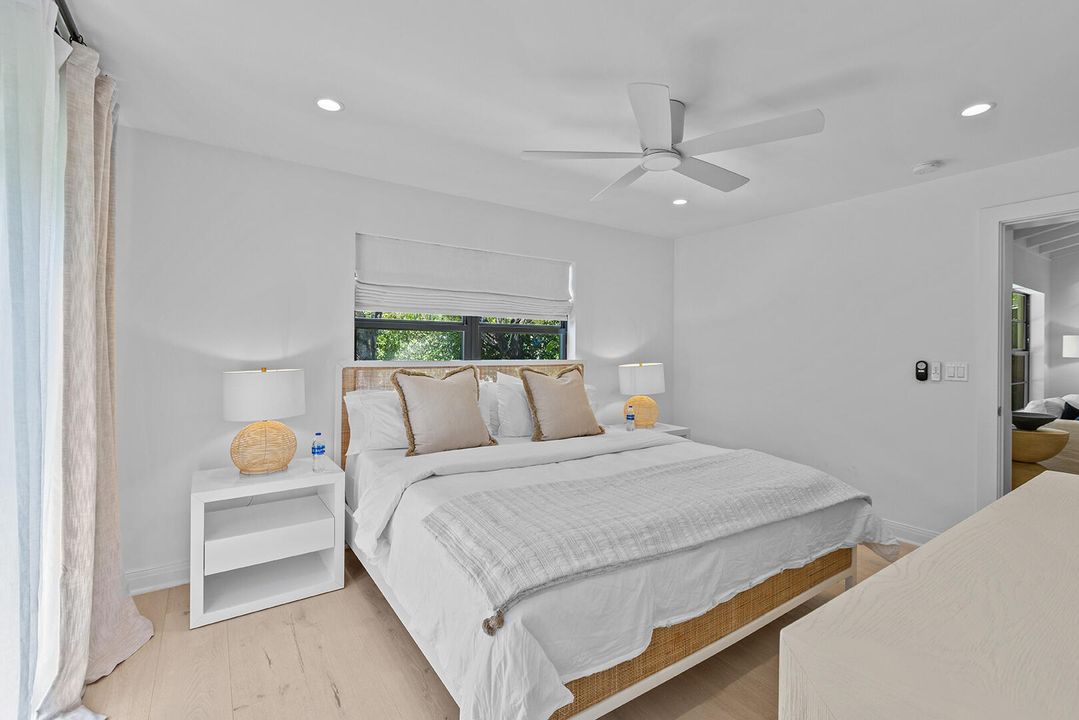 For Sale: $2,750,000 (3 beds, 3 baths, 2145 Square Feet)