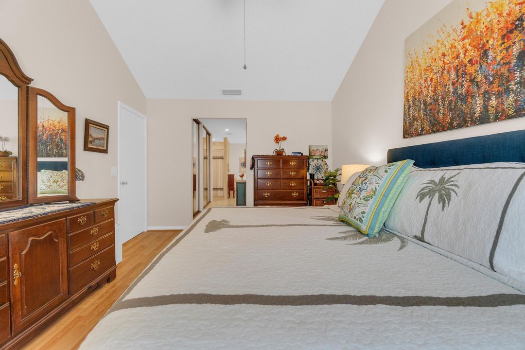 На продажу: $575,000 (3 спален, 2 ванн, 1945 Квадратных фут)