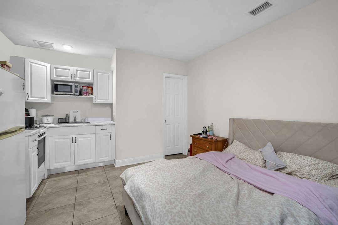 На продажу: $1,099,000 (6 спален, 7 ванн, 2709 Квадратных фут)