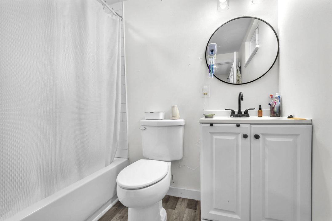 На продажу: $1,099,000 (6 спален, 7 ванн, 2709 Квадратных фут)