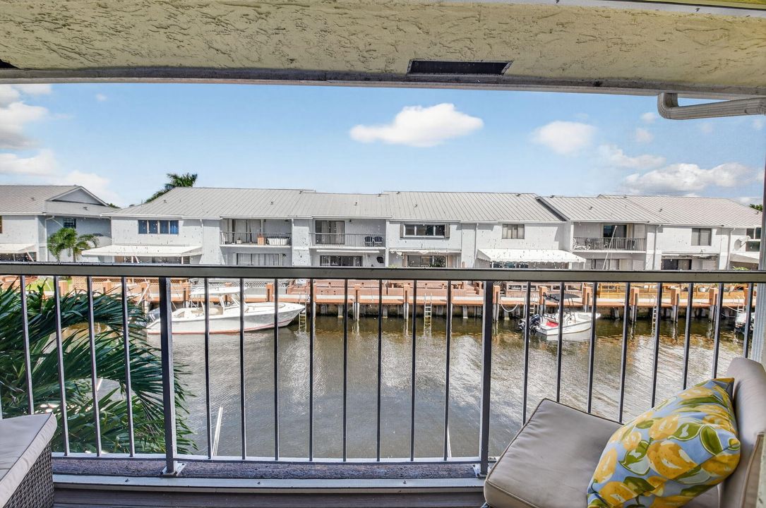 En Venta: $685,000 (2 camas, 2 baños, 1504 Pies cuadrados)