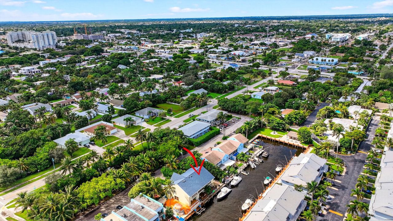 En Venta: $685,000 (2 camas, 2 baños, 1504 Pies cuadrados)