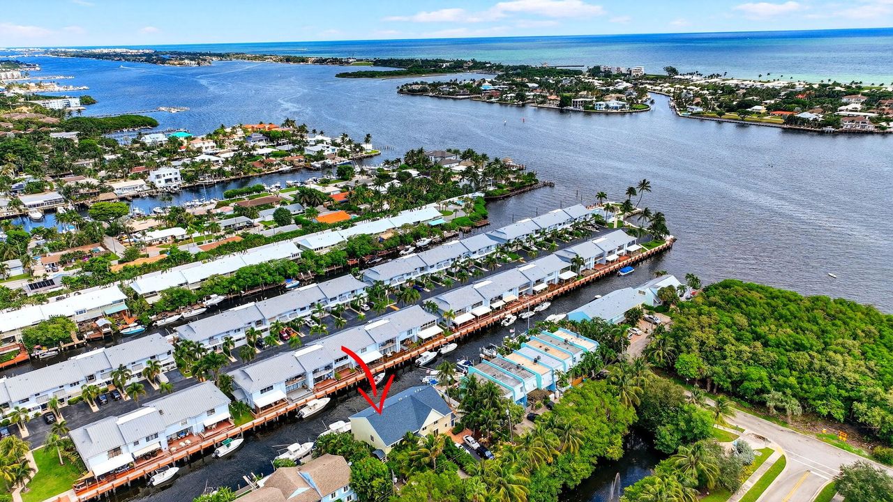 En Venta: $685,000 (2 camas, 2 baños, 1504 Pies cuadrados)