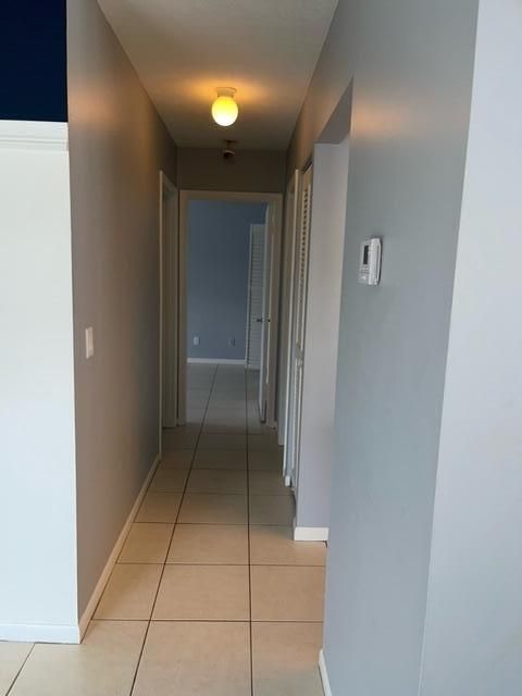 出租: $1,700 (2 贝兹, 2 浴室, 858 平方英尺)