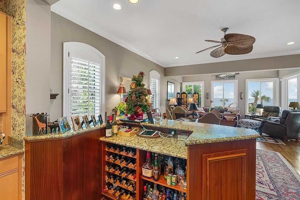 For Sale: $8,995,000 (4 beds, 4 baths, 4704 Square Feet)