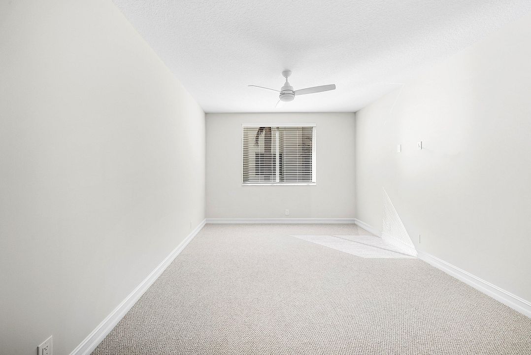 For Rent: $6,000 (3 beds, 2 baths, 2085 Square Feet)