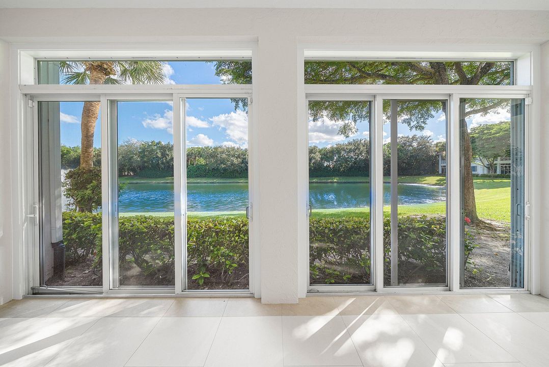 For Rent: $6,000 (3 beds, 2 baths, 2085 Square Feet)