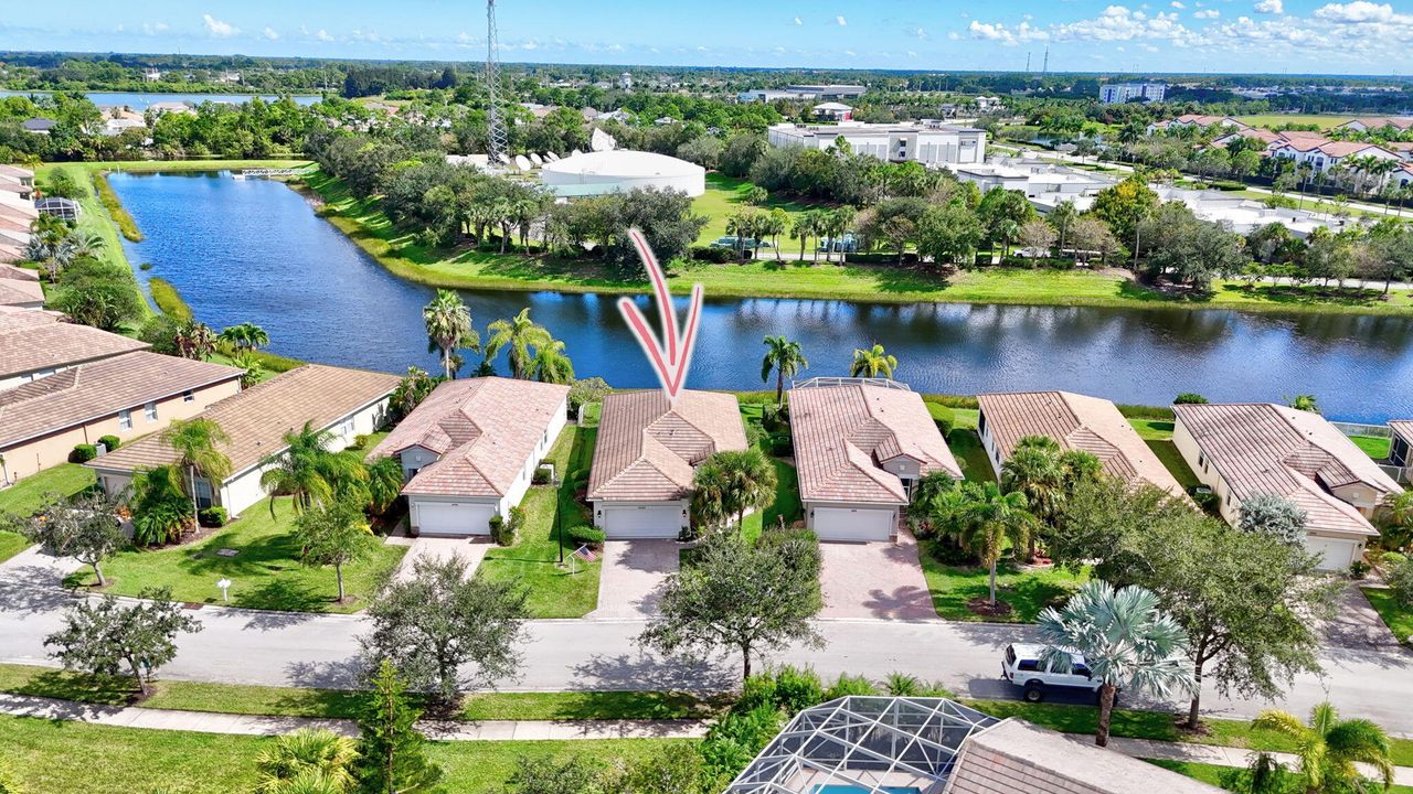 For Sale: $345,000 (3 beds, 2 baths, 1532 Square Feet)