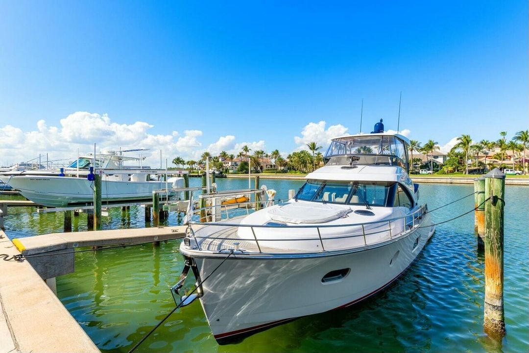 For Sale: $4,695,000 (4 beds, 3 baths, 3976 Square Feet)