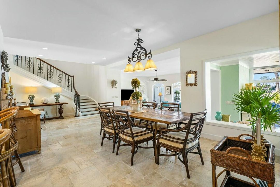 For Sale: $4,695,000 (4 beds, 3 baths, 3976 Square Feet)