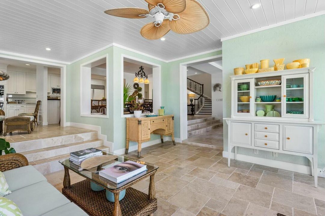 For Sale: $4,695,000 (4 beds, 3 baths, 3976 Square Feet)