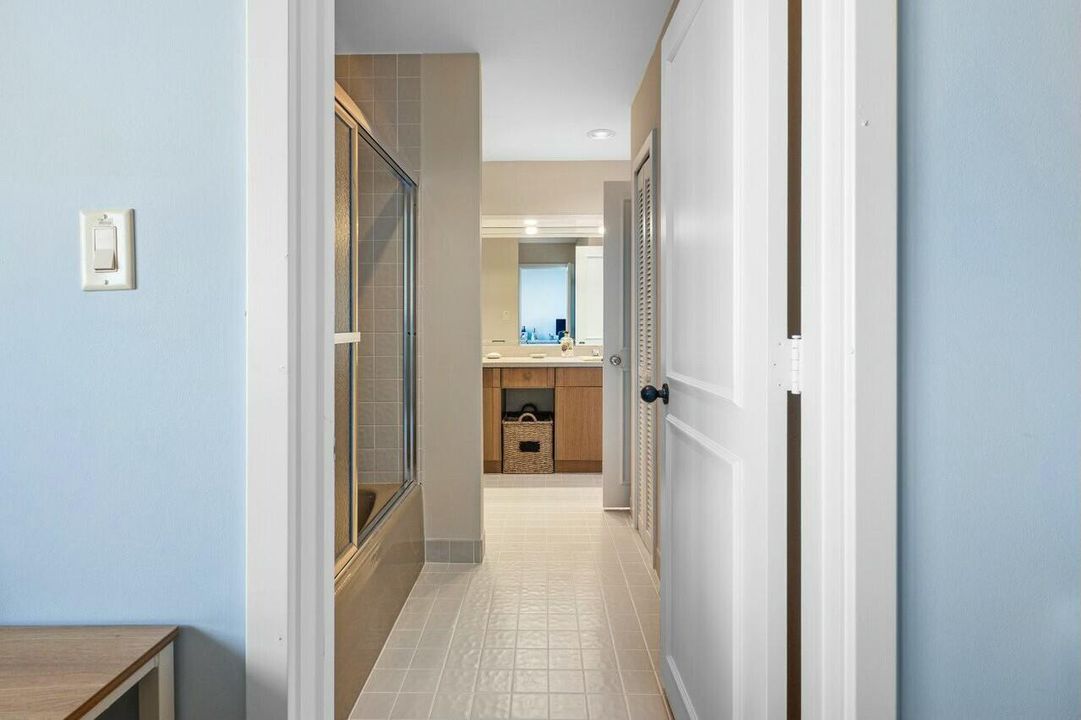 For Sale: $4,695,000 (4 beds, 3 baths, 3976 Square Feet)