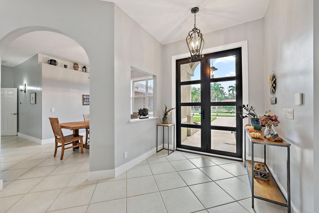 Active With Contract: $899,900 (4 beds, 3 baths, 3296 Square Feet)