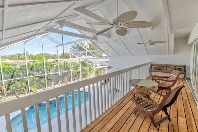 出租: $13,000 (3 贝兹, 3 浴室, 1928 平方英尺)