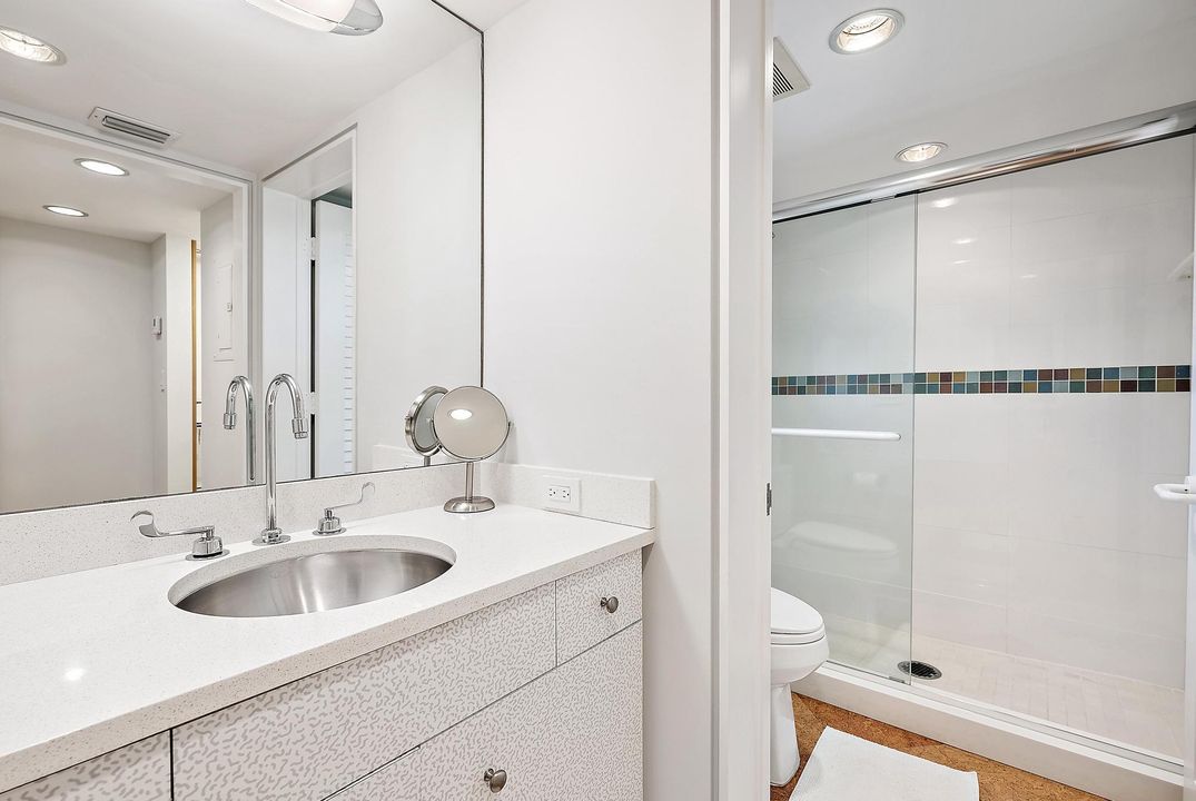 待售: $2,250,000 (2 贝兹, 2 浴室, 1260 平方英尺)