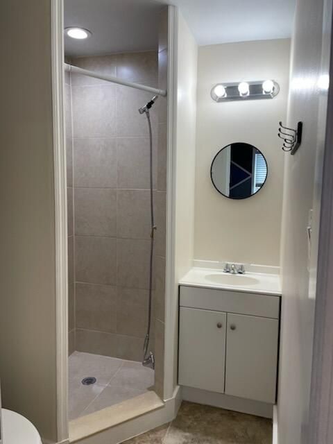 На продажу: $1,099,000 (6 спален, 7 ванн, 2709 Квадратных фут)