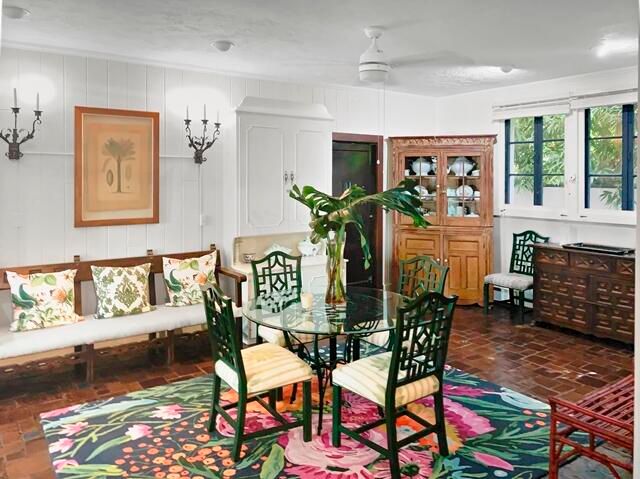 For Rent: $65,000 (6 beds, 9 baths, 7008 Square Feet)